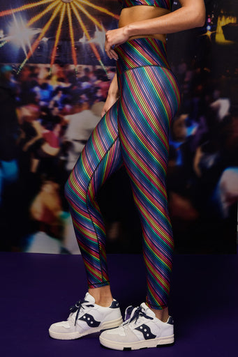 Hi-Shine Leggings in Rainbow Stripe