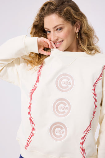 Cubs Multi Logo Baseball Stitch Crew in Sugar Swizzle Tonal